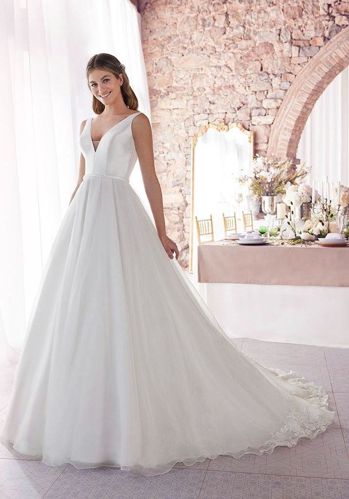 White One brudekjole prinsesse enkel tyl mikado