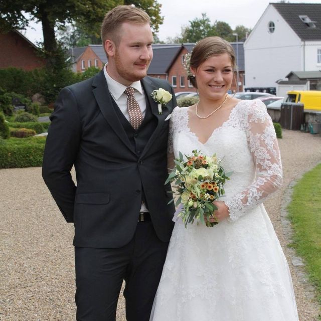 Billeder af ægte brudepar billeder bryllupsfotograf bryllupsbilleder