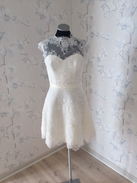 Billig konfirmand kjole på tilbud Luxux Real silk Lilly partyline